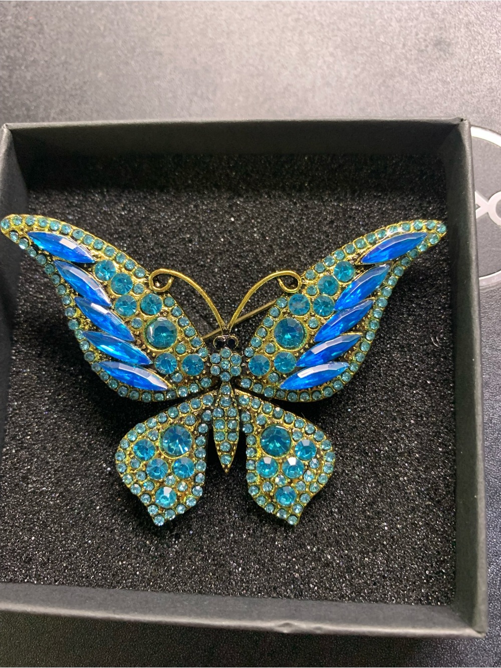 Gorgeous Sparkling Turquoise Blue & Gold Tone Butterfly Brooch Pin